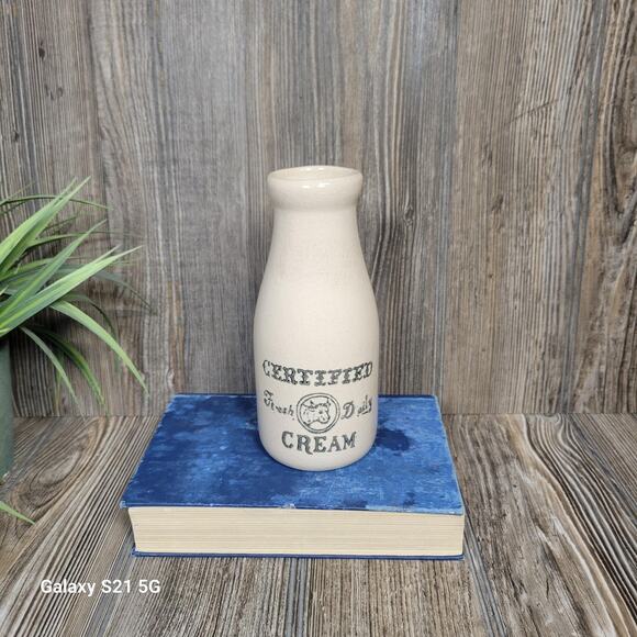 Vintage Certified Fresh Daily Cream Pottery Milk Bottle, Crock - Picture 1 of 5